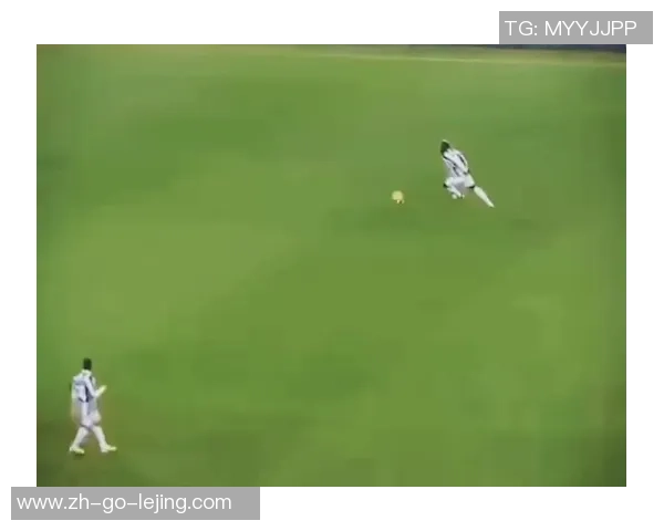 足球场上的艺术瞬间最美进球回顾与解析